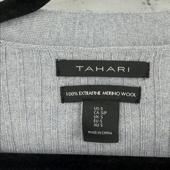 Tahari Extra-Fine Merino Wool Ribbed Button-Front Cardigan — Size Small — Gray - Picture 8 of 9